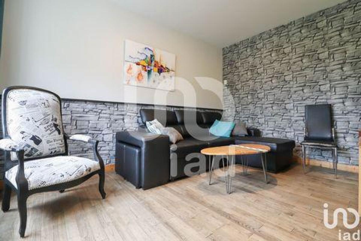 Picture of Home For Sale in Gouzon, Limousin, France