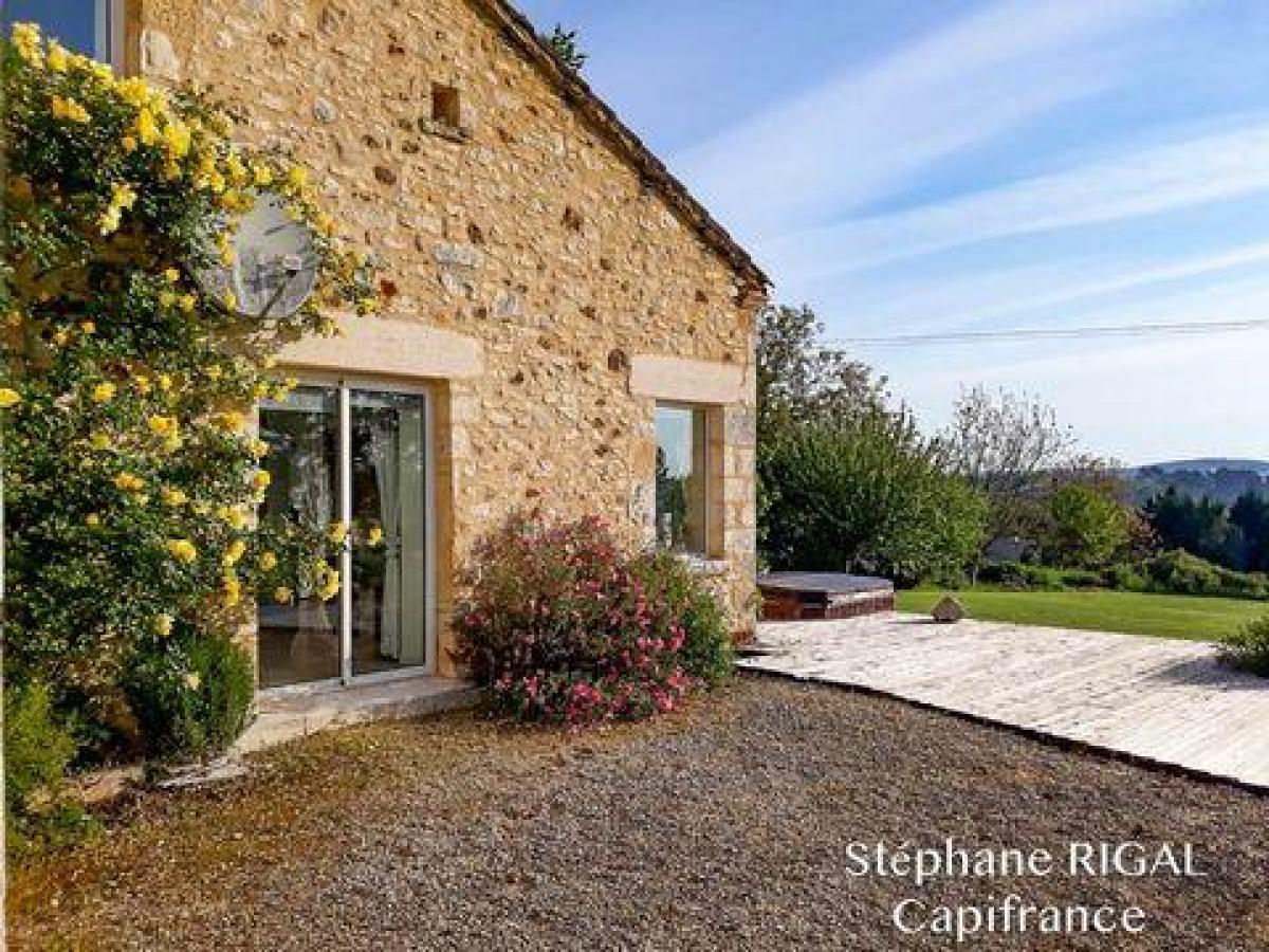 Picture of Home For Sale in Cuzorn, Aquitaine, France