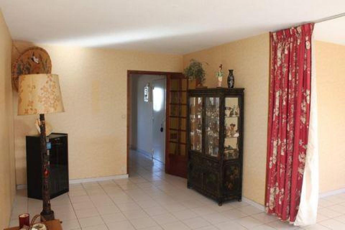 Picture of Apartment For Sale in Talence, Aquitaine, France