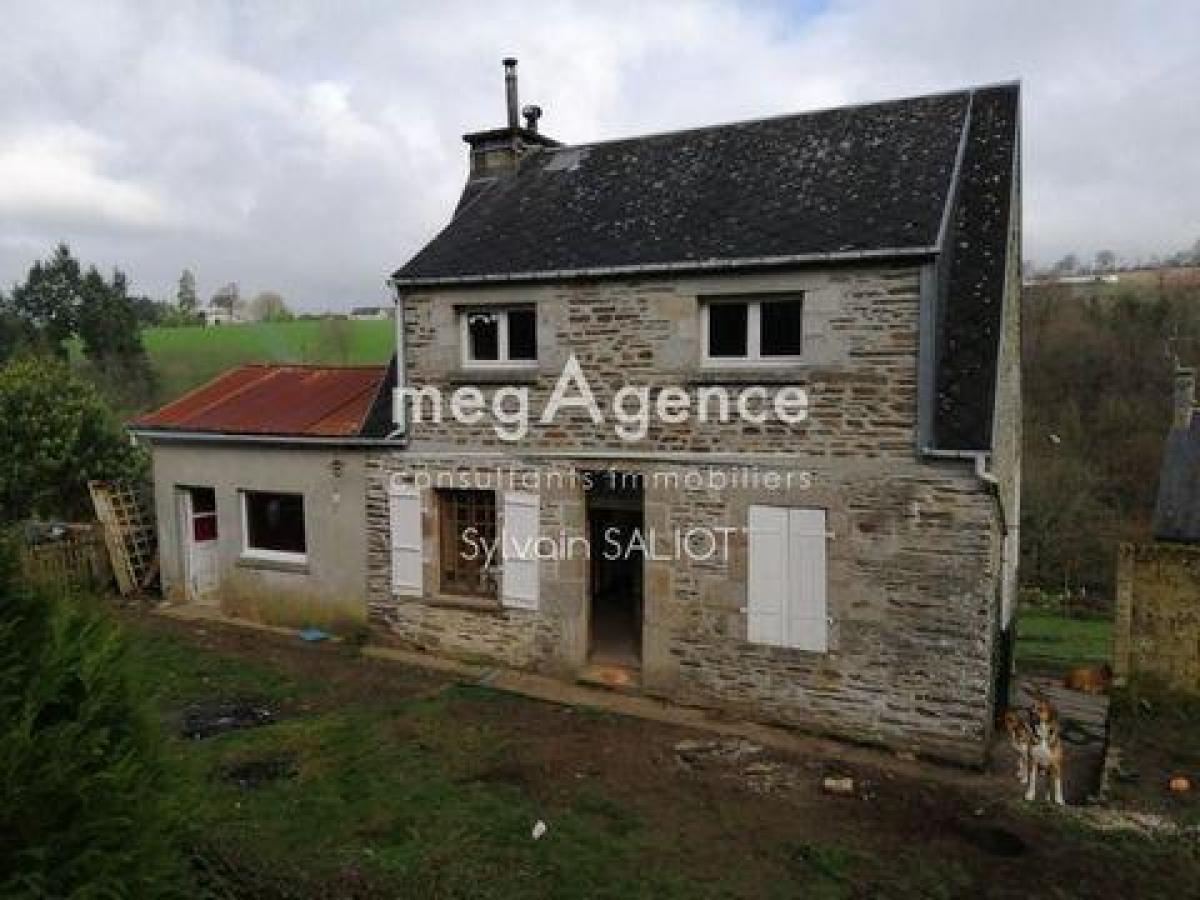 Picture of Home For Sale in Sourdeval, Manche, France