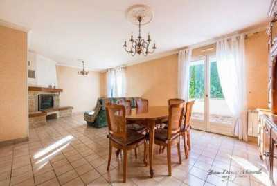 Home For Sale in Saint-Malo, France