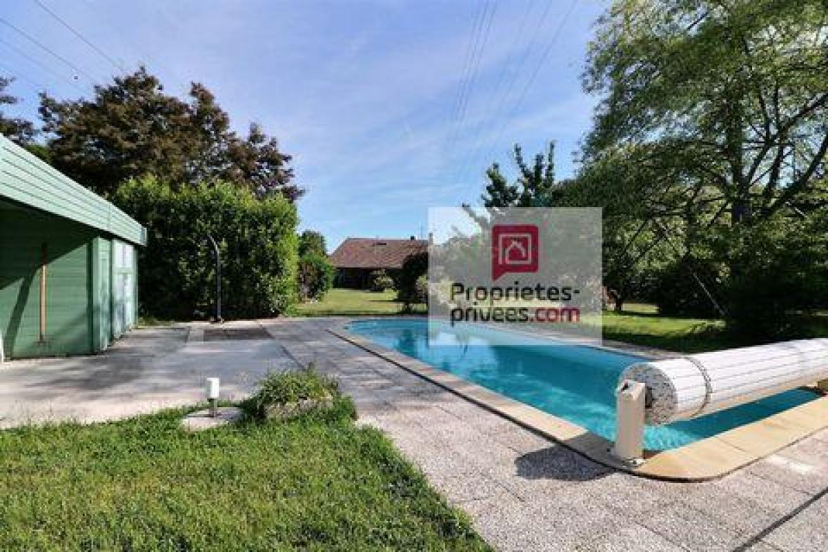 Picture of Home For Sale in Pessac, Aquitaine, France