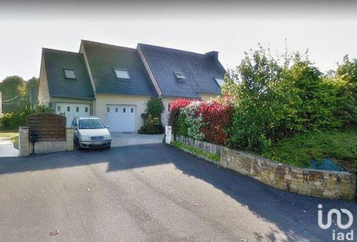 Picture of Home For Sale in Sizun, Finistere, France