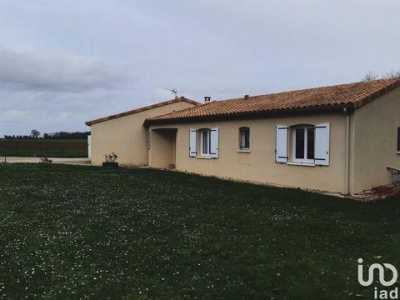 Home For Sale in Saint Macoux, France
