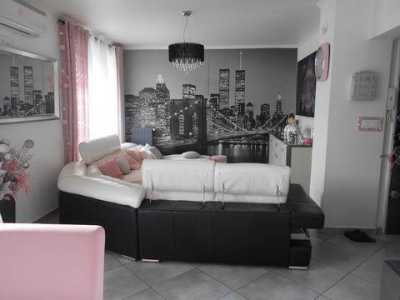 Condo For Sale in Marignane, France