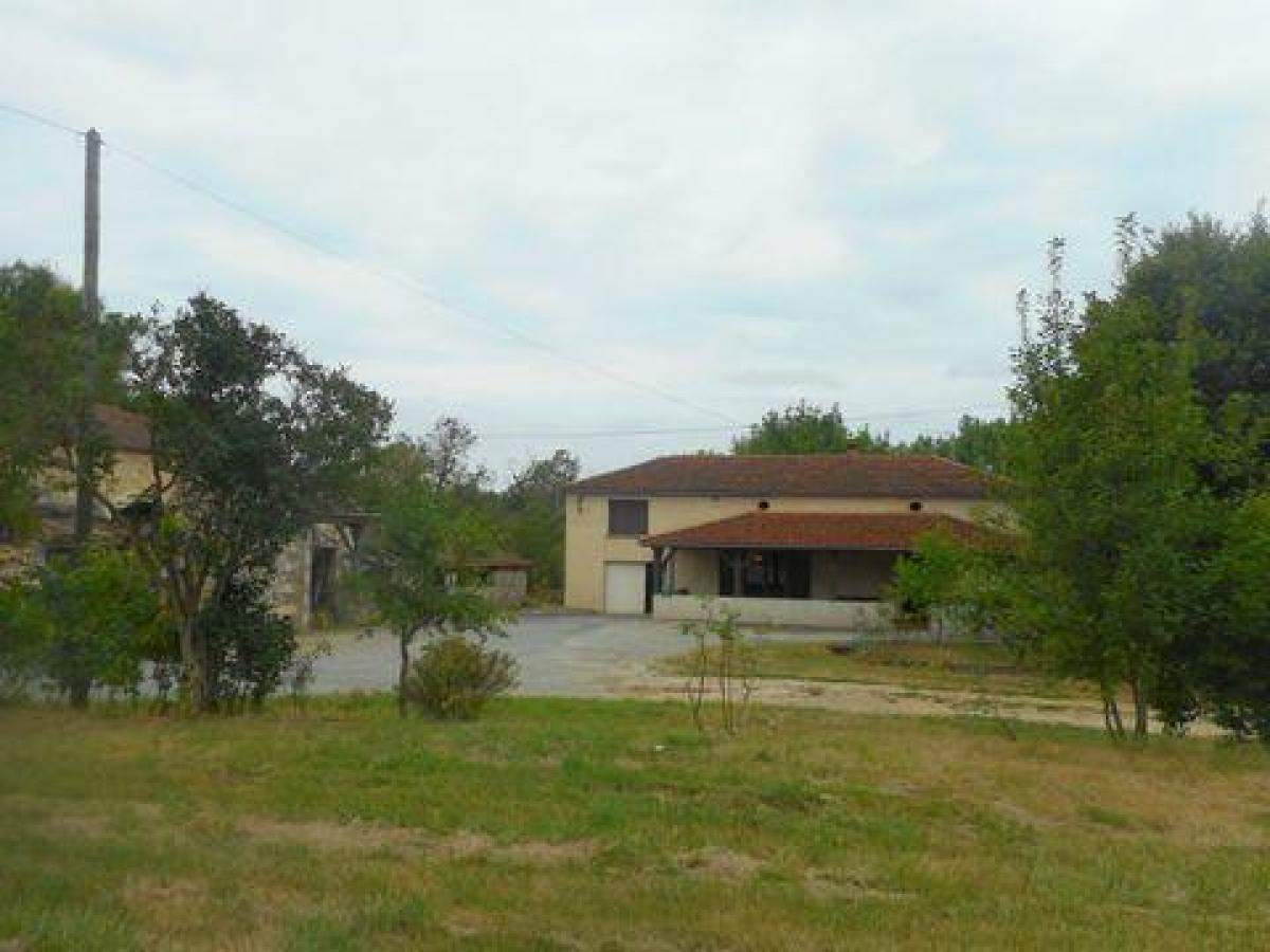 Picture of Farm For Sale in Monsegur, Aquitaine, France