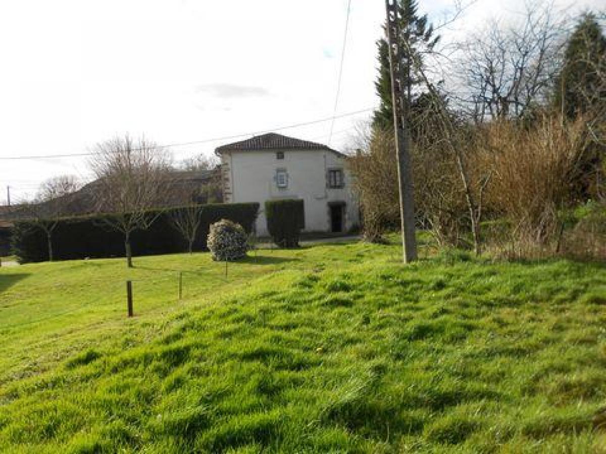 Picture of Home For Sale in Saint Christophe, Centre, France