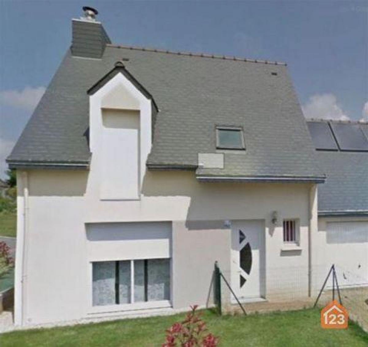 Picture of Home For Sale in Quessoy, Bretagne, France