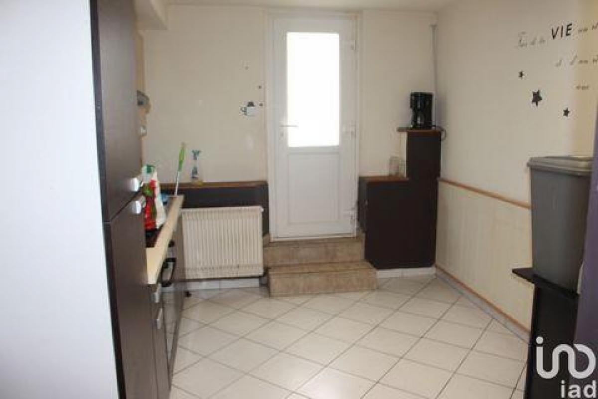 Picture of Home For Sale in Albert, Picardie, France