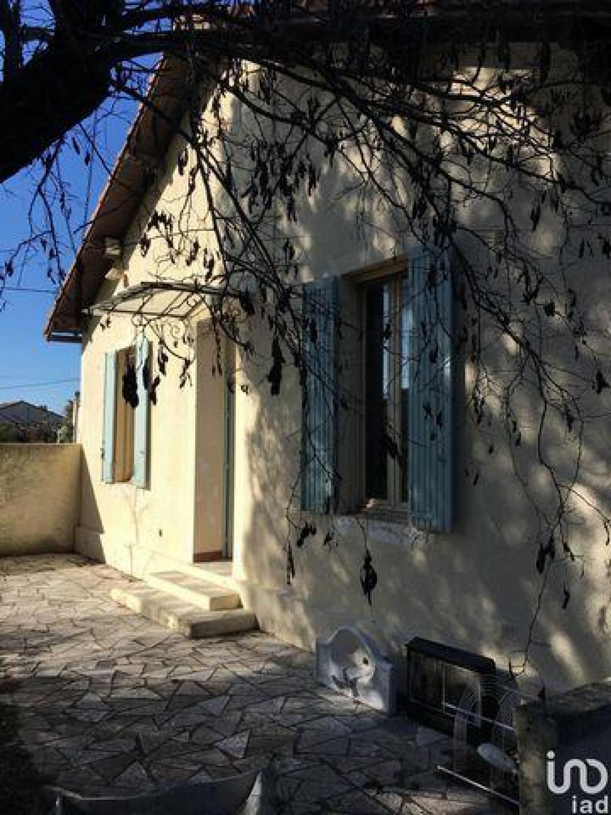 Picture of Home For Sale in Sorgues, Provence-Alpes-Cote d'Azur, France