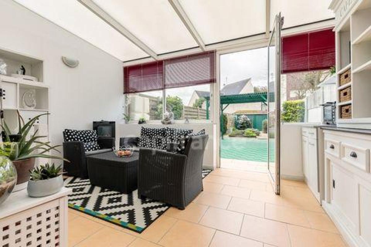 Picture of Home For Sale in Soissons, Picardie, France