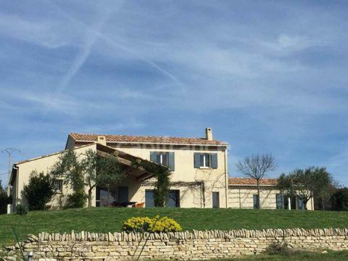 Picture of Home For Sale in Apt, Provence-Alpes-Cote d'Azur, France