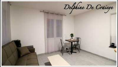 Apartment For Sale in Nimes, France