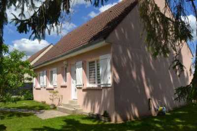Home For Sale in Soissons, France