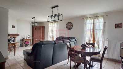 Home For Sale in Bresles, France