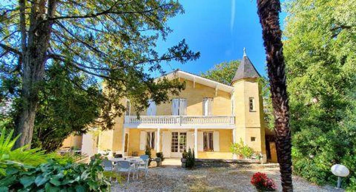 Picture of Home For Sale in Bordeaux, Aquitaine, France