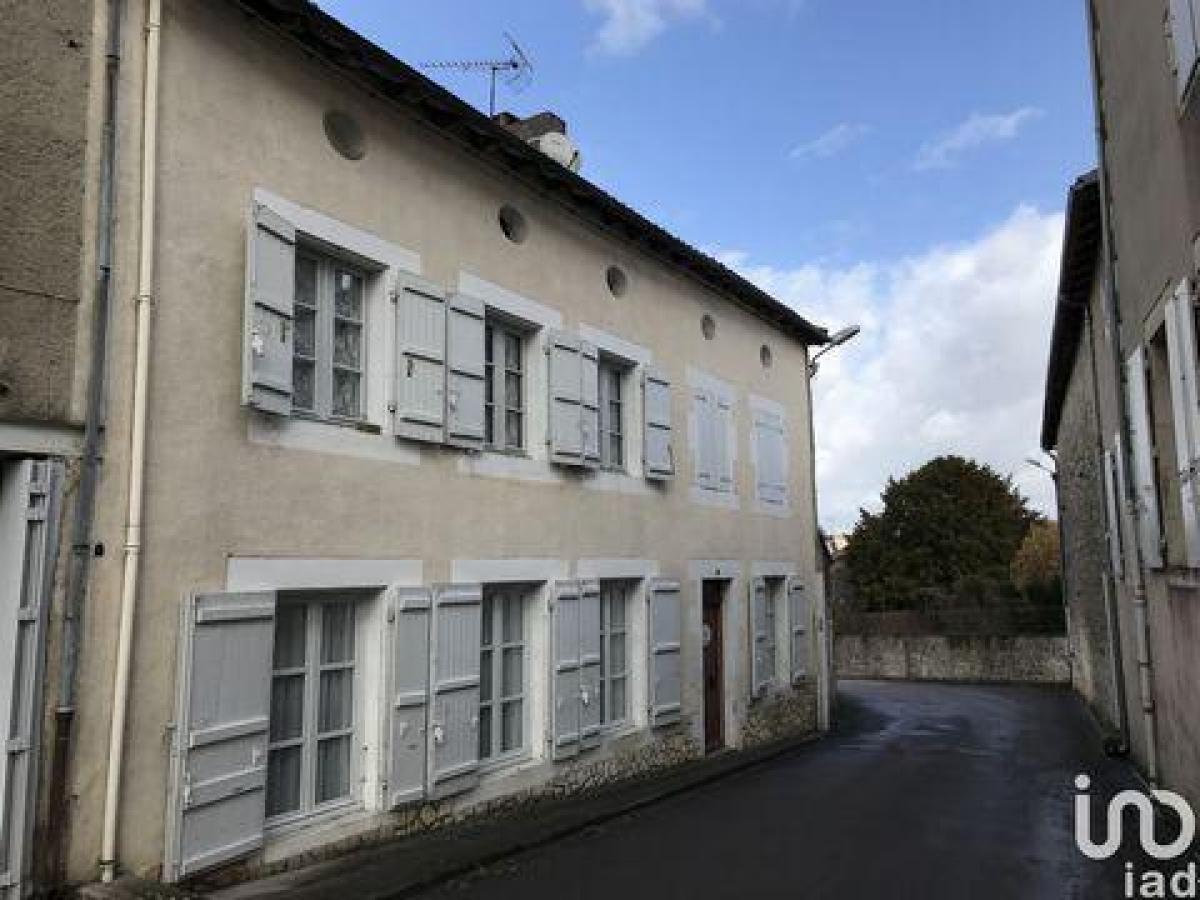 Picture of Home For Sale in Champagne Mouton, Poitou Charentes, France