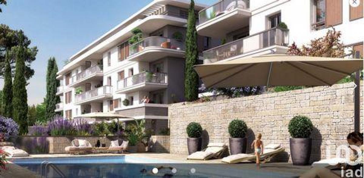 Picture of Apartment For Sale in Mougins, Cote d'Azur, France