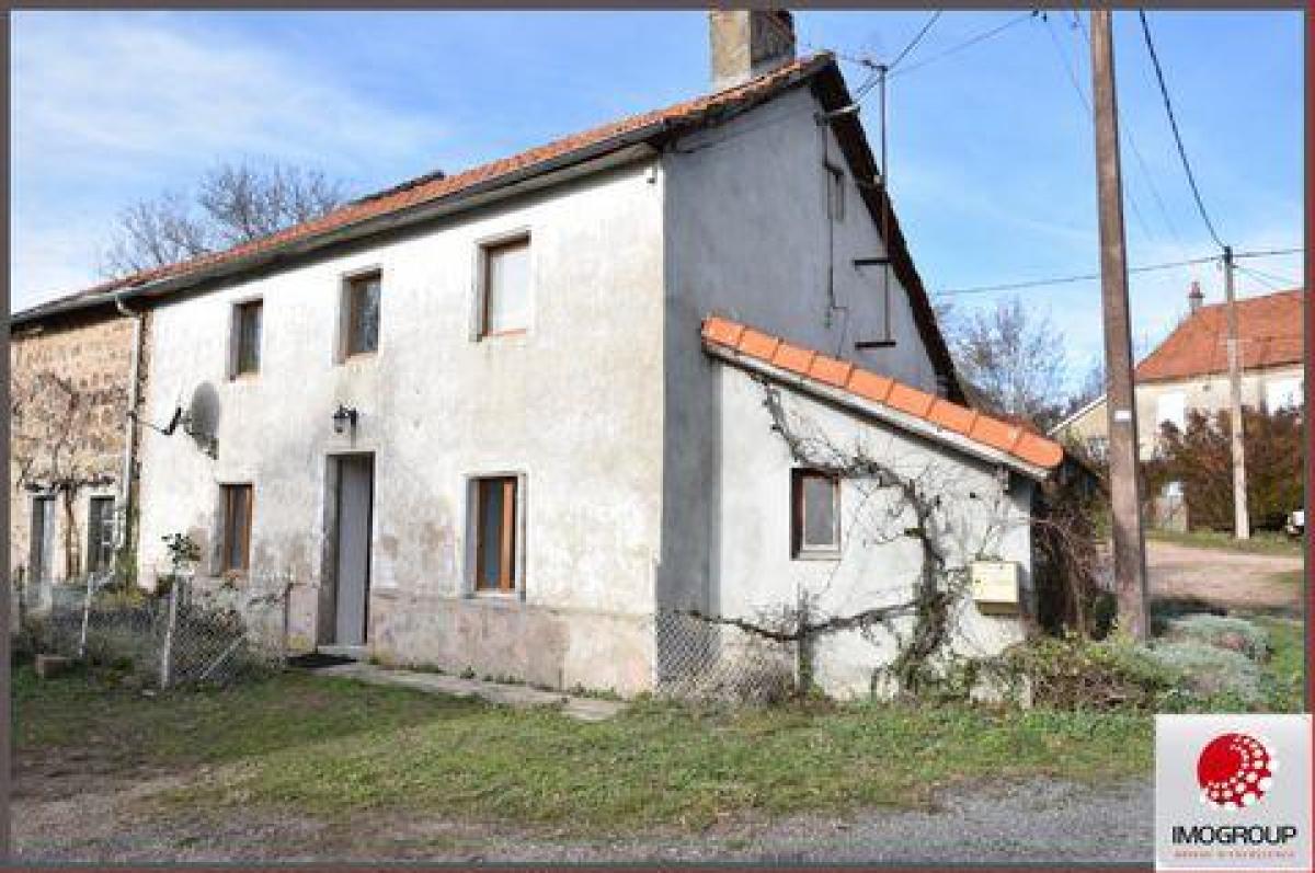 Picture of Home For Sale in Lapalisse, Auvergne, France