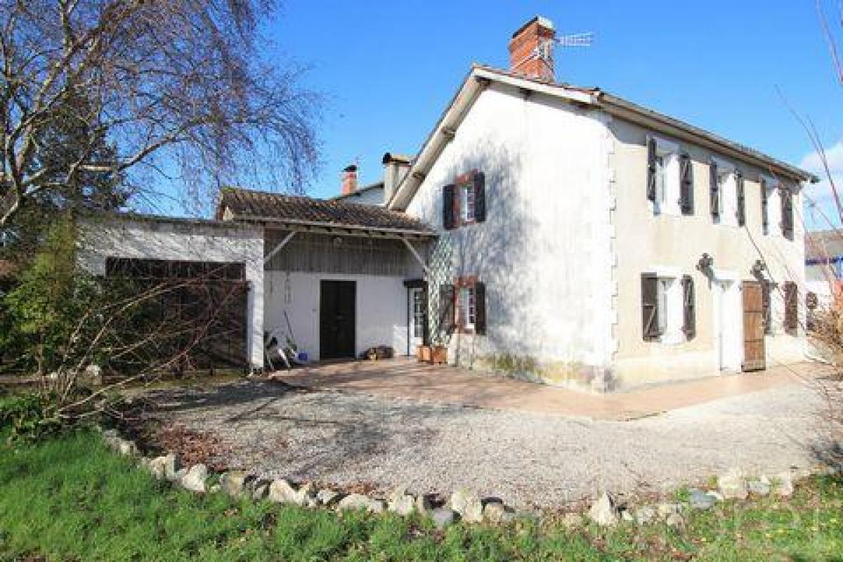 Picture of Home For Sale in Orthez, Aquitaine, France