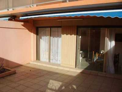 Apartment For Sale in Le Lavandou, France