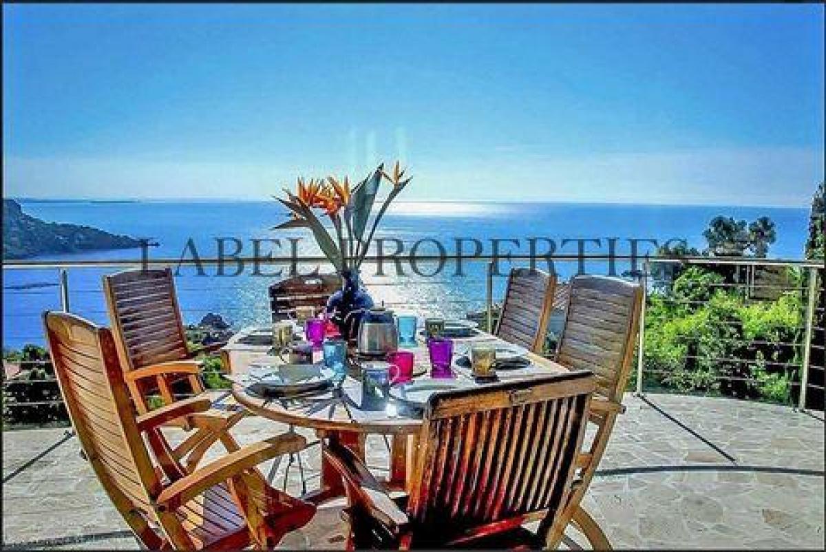 Picture of Home For Sale in Theoule Sur Mer, Provence-Alpes-Cote d'Azur, France