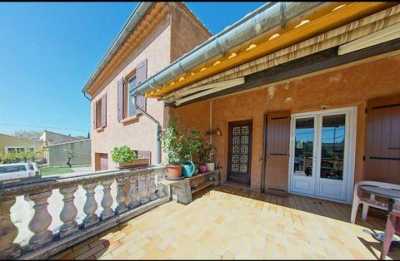 Home For Sale in Aubignan, France