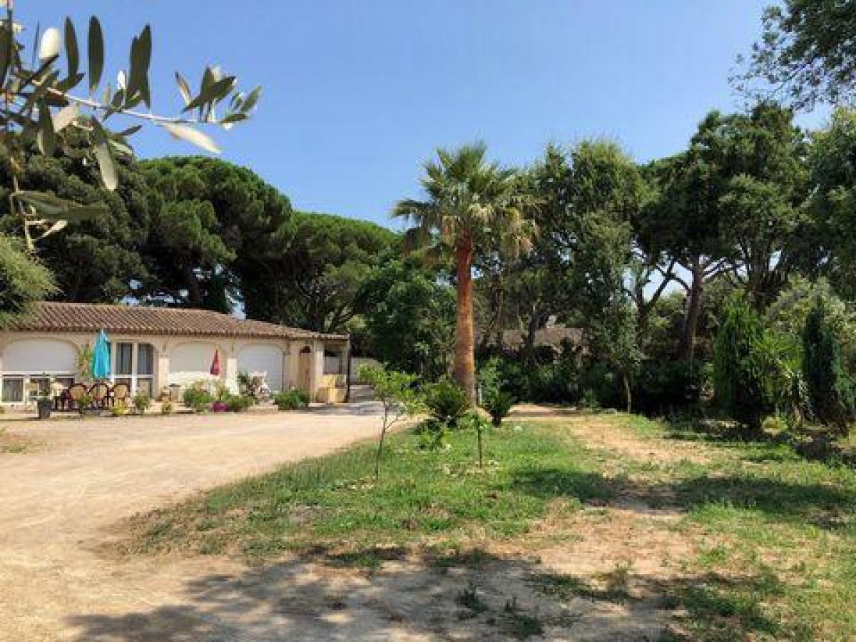 Picture of Home For Sale in Grimaud, Cote d'Azur, France