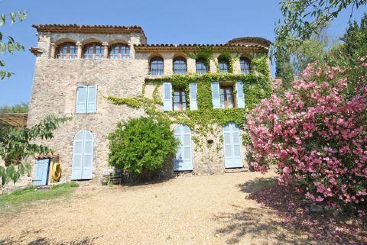 Picture of Home For Sale in LORGUES, Cote d'Azur, France