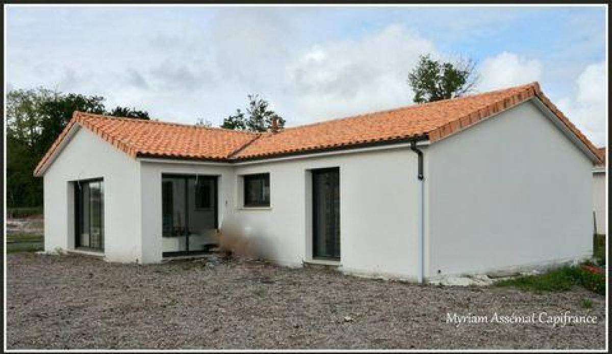 Picture of Home For Sale in Cestas, Aquitaine, France