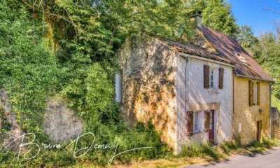 Home For Sale in Sarlat La Caneda, France