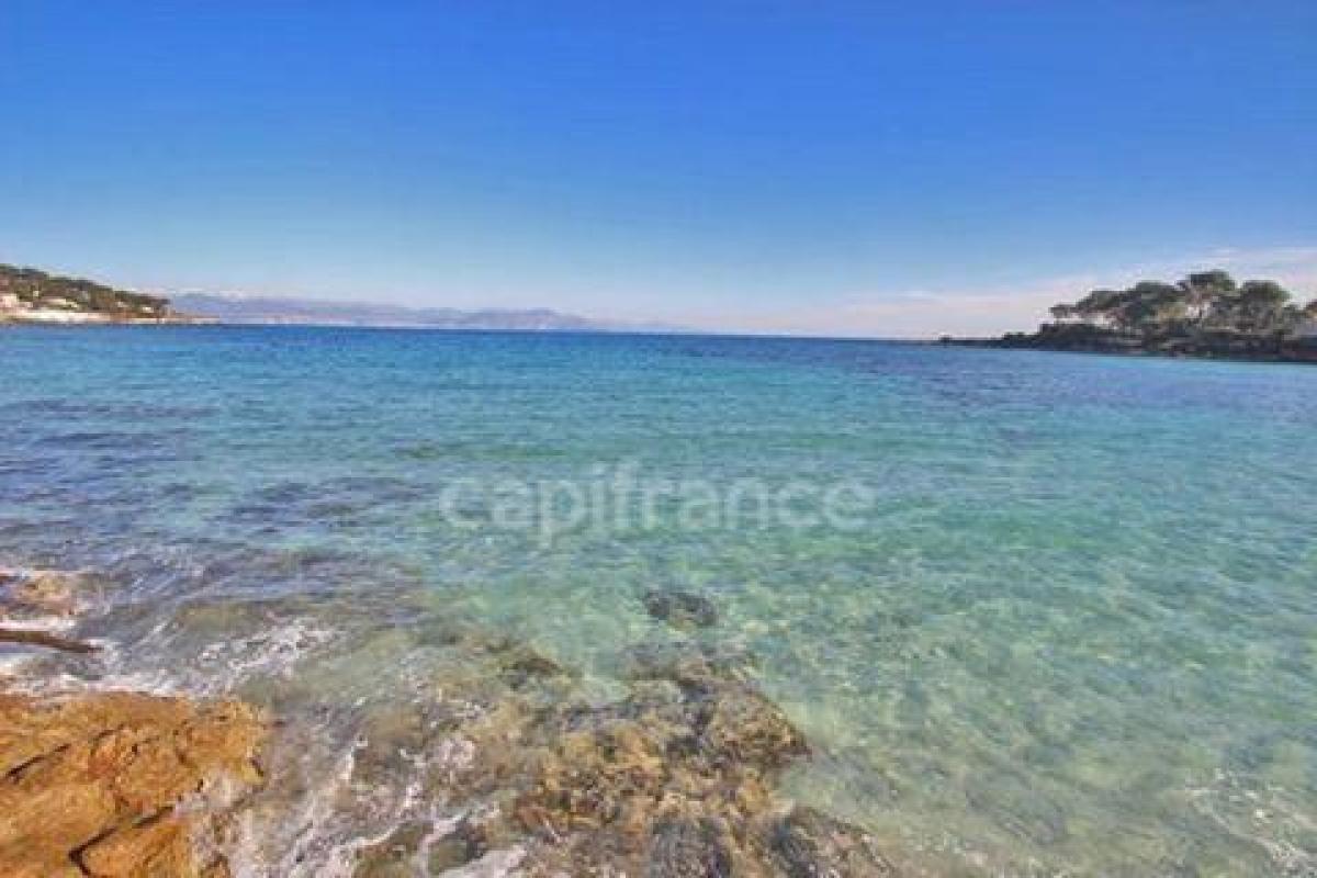 Picture of Apartment For Sale in Antibes, Cote d'Azur, France