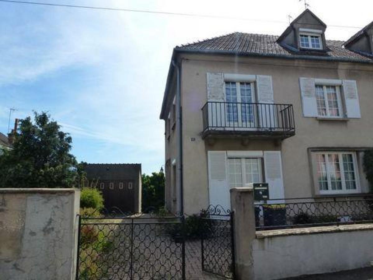 Picture of Home For Sale in Le Creusot, Bourgogne, France