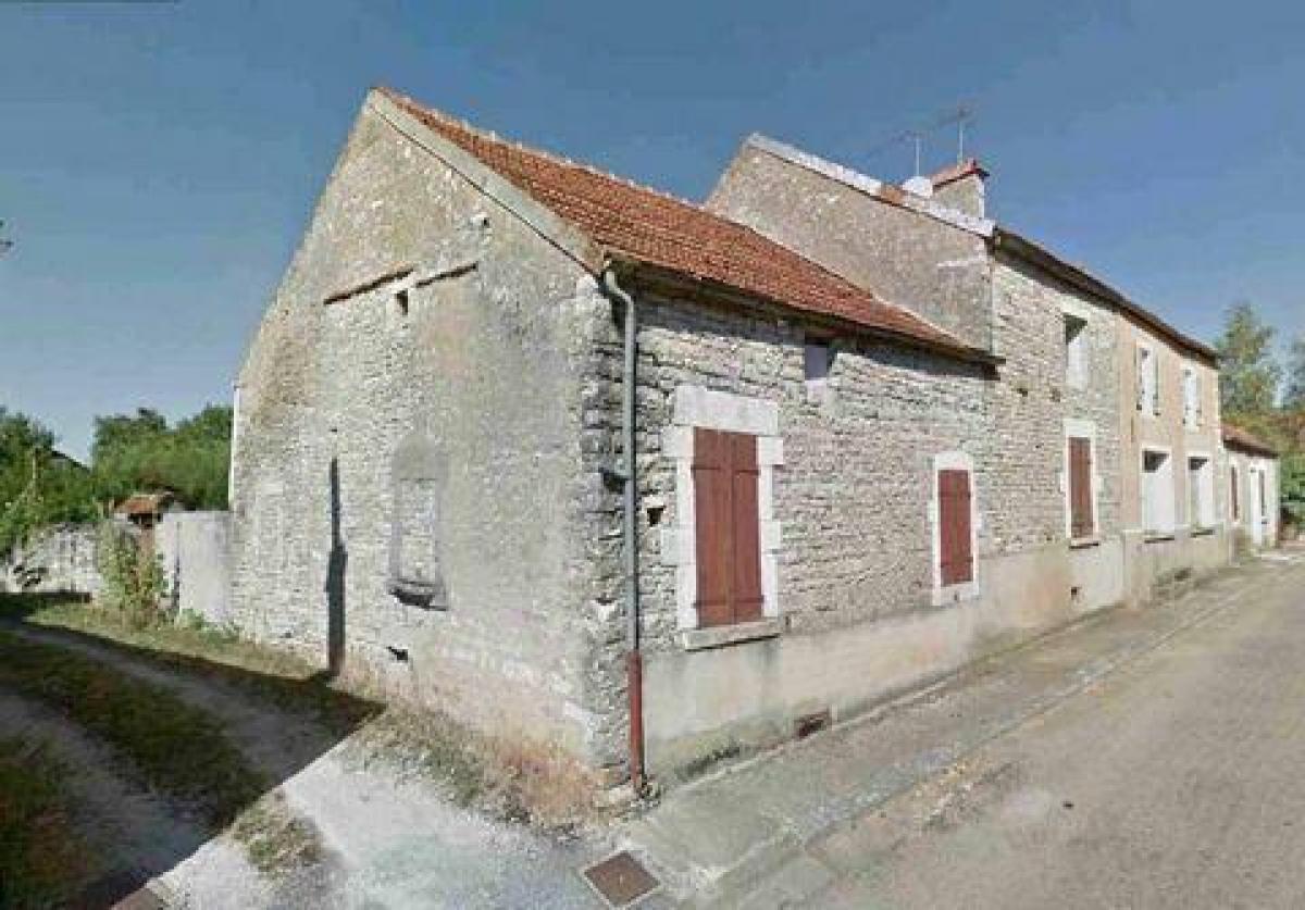 Picture of Home For Sale in Noyers, Bourgogne, France