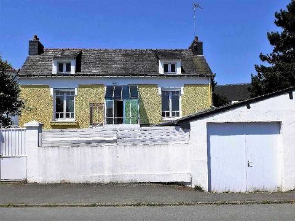 Picture of Home For Sale in Vannes, Bretagne, France