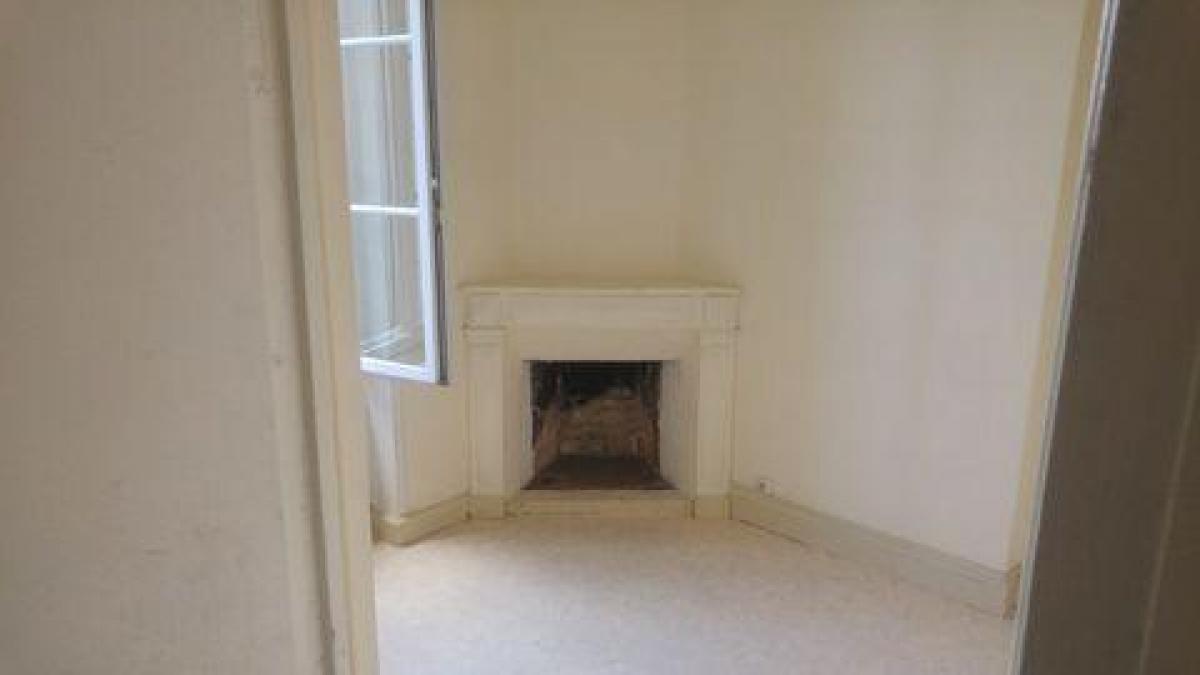 Picture of Home For Sale in Bauge, Pays De La Loire, France