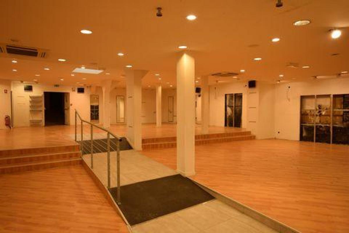 Picture of Office For Sale in Autun, Bourgogne, France