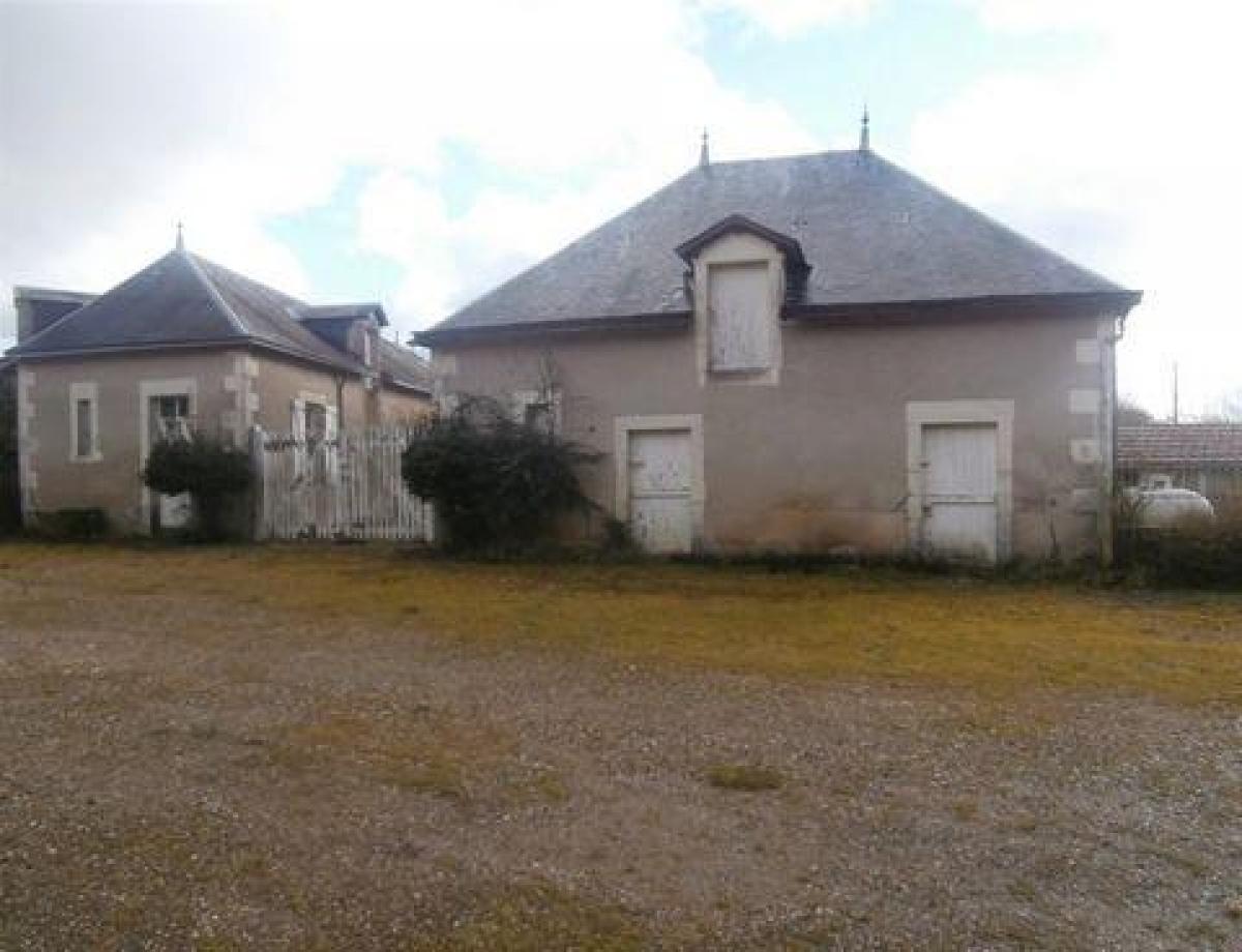 Picture of Home For Sale in Chateauroux, Centre, France