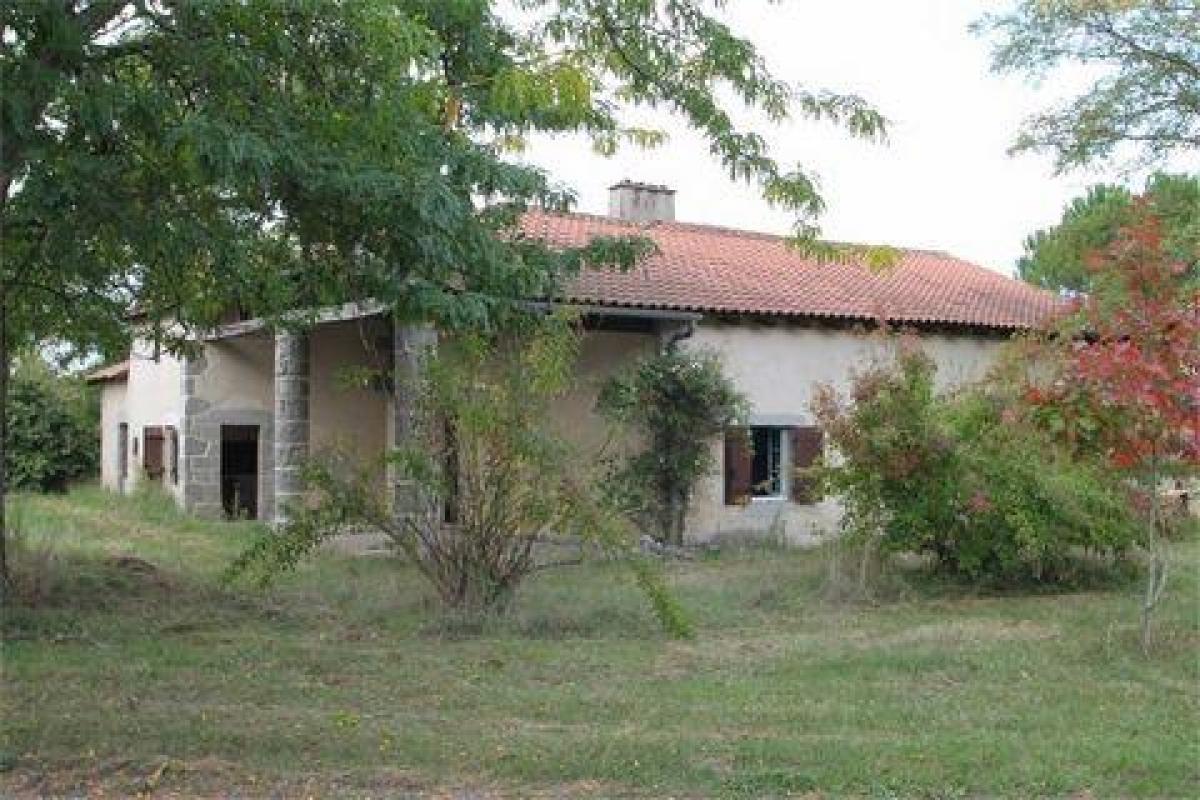 Picture of Home For Sale in Casteljaloux, Aquitaine, France