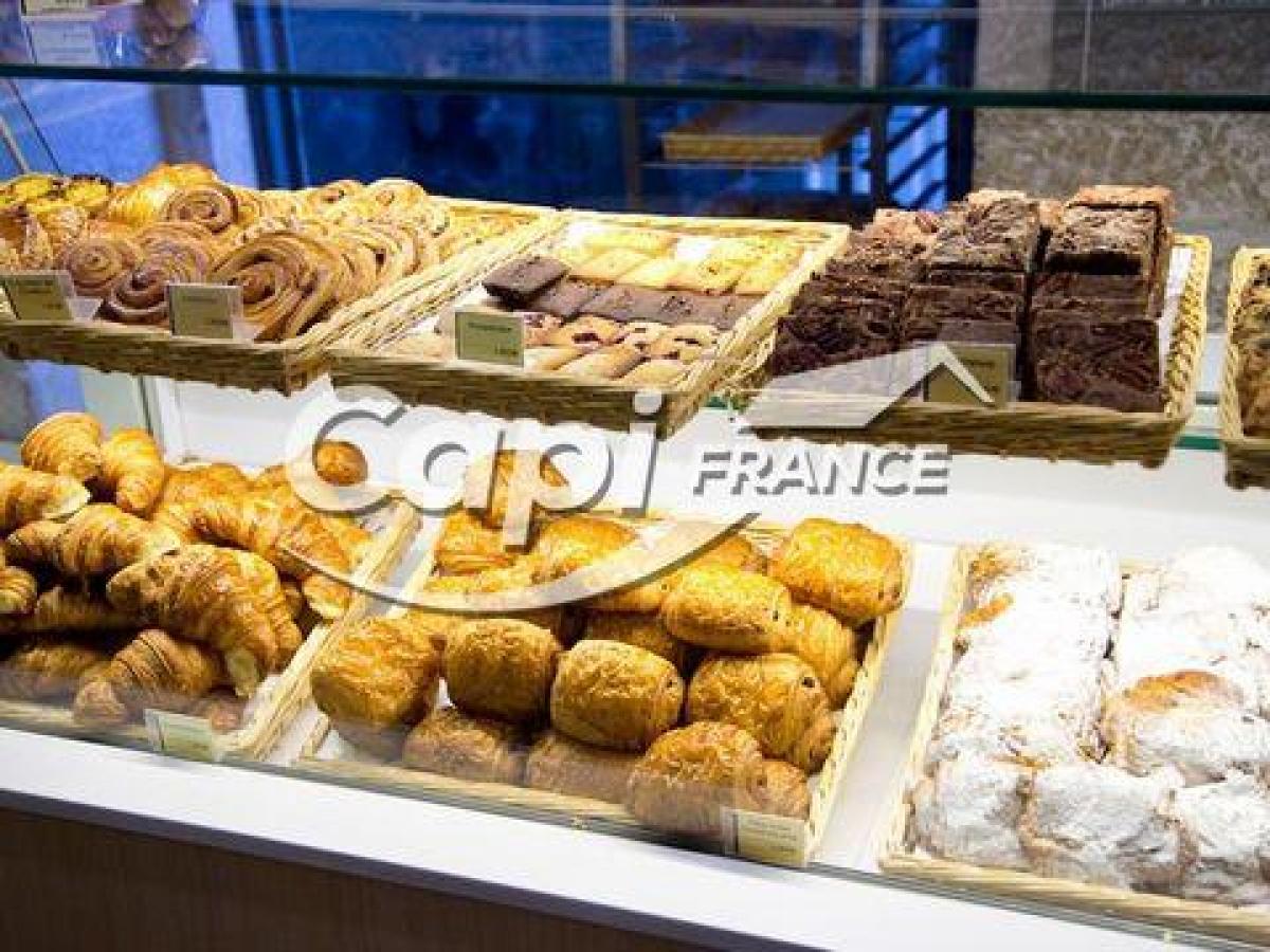 Picture of Office For Sale in Toulon, Provence-Alpes-Cote d'Azur, France