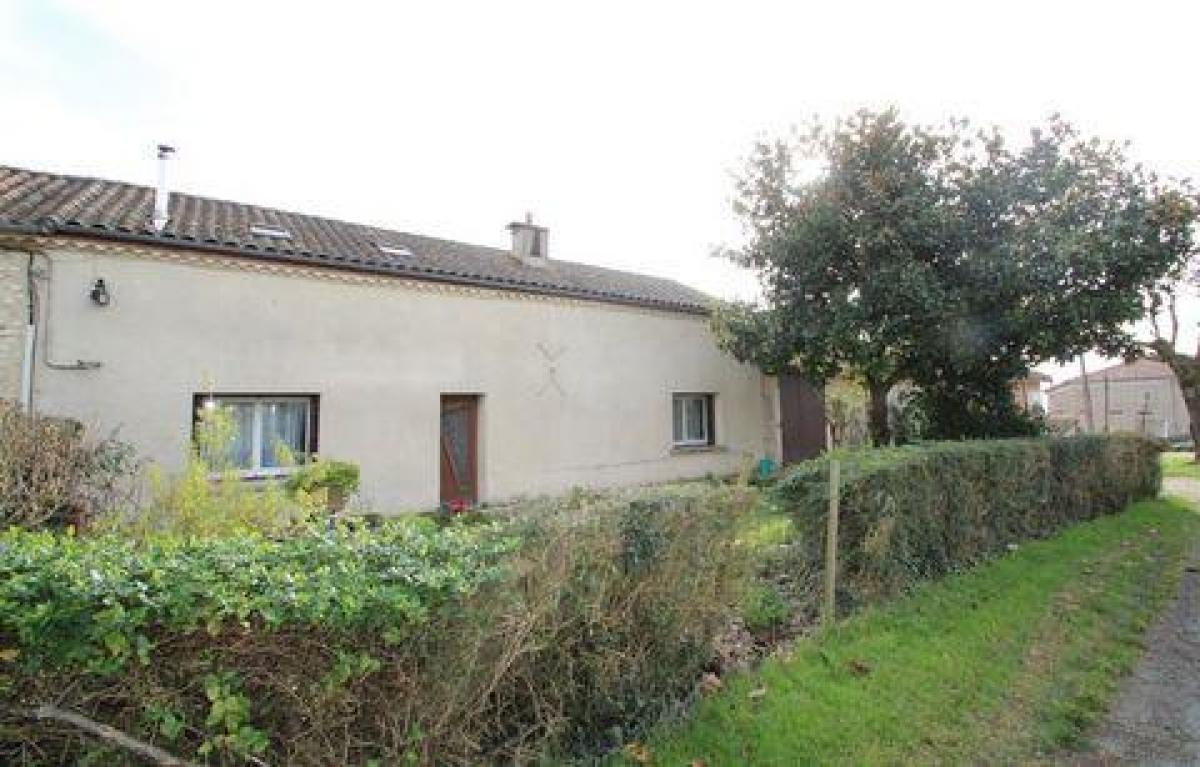 Picture of Home For Sale in Agen, Aquitaine, France