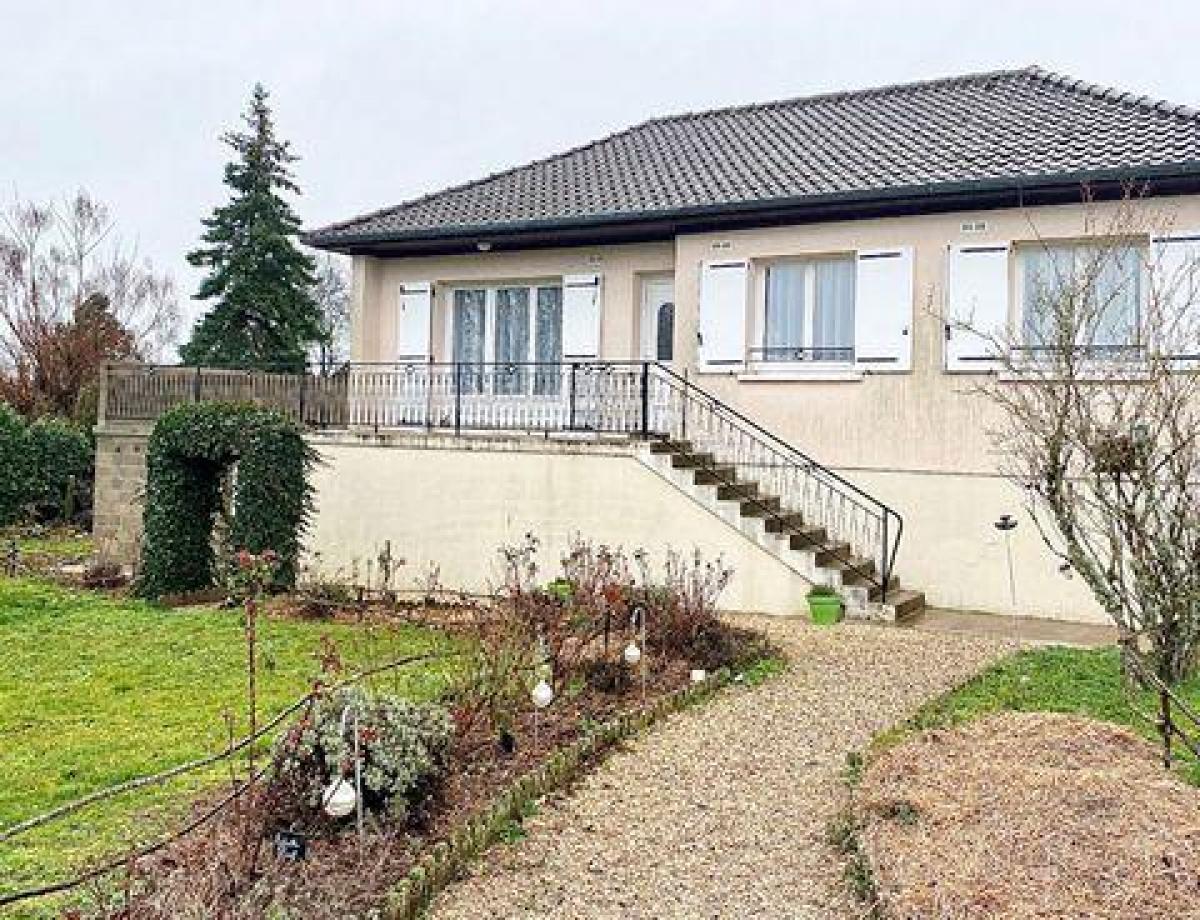 Picture of Home For Sale in Avallon, Bourgogne, France