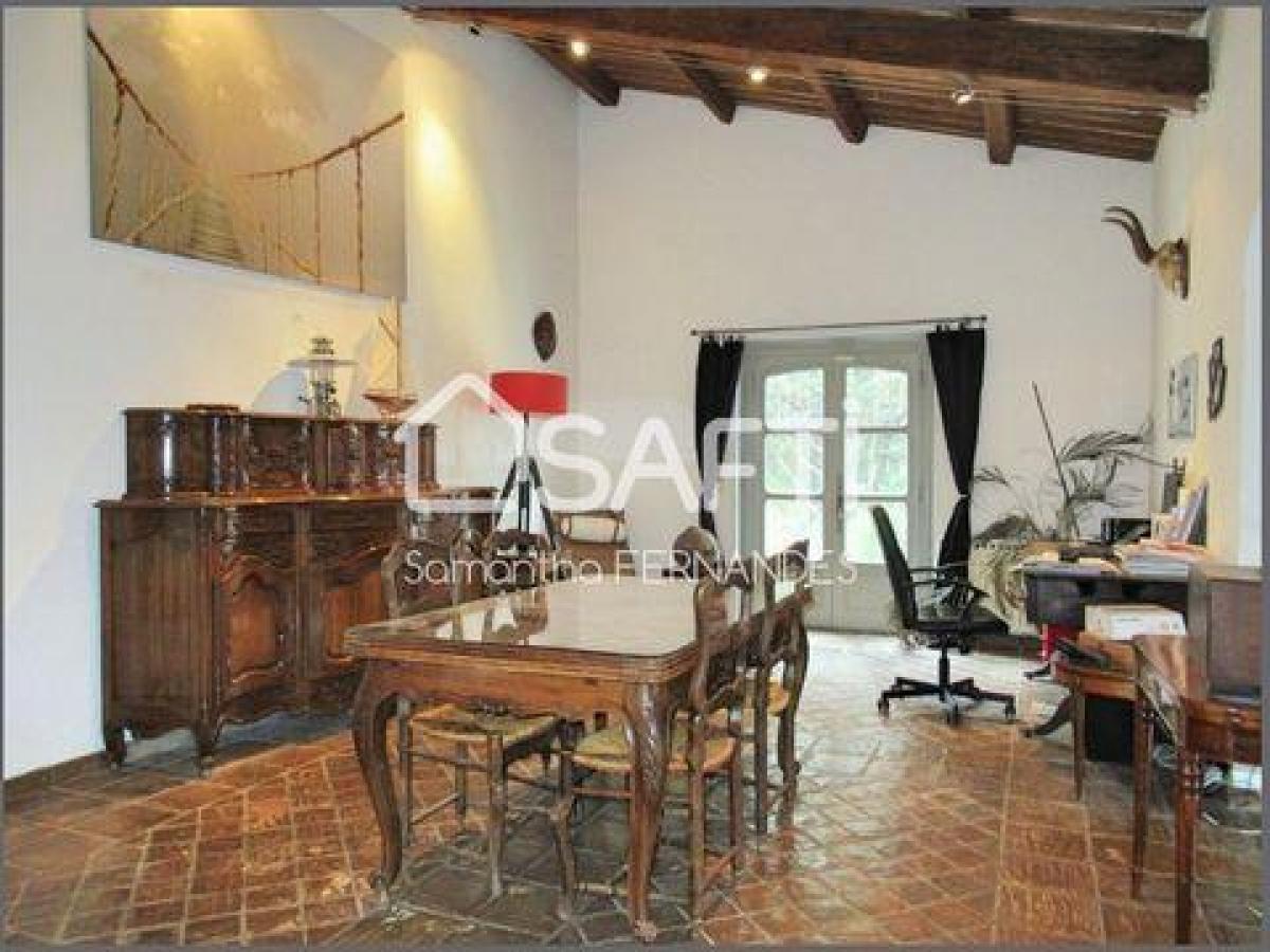 Picture of Home For Sale in Le Luc, Limousin, France