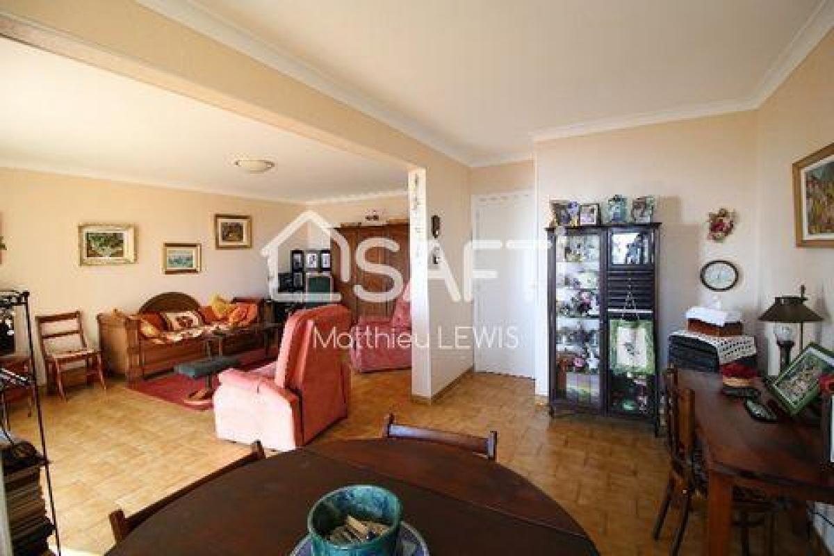 Picture of Apartment For Sale in Bastia, Corse, France