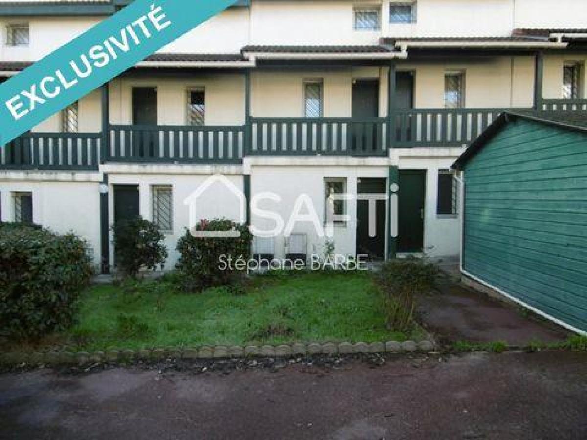 Picture of Apartment For Sale in Hourtin, Aquitaine, France