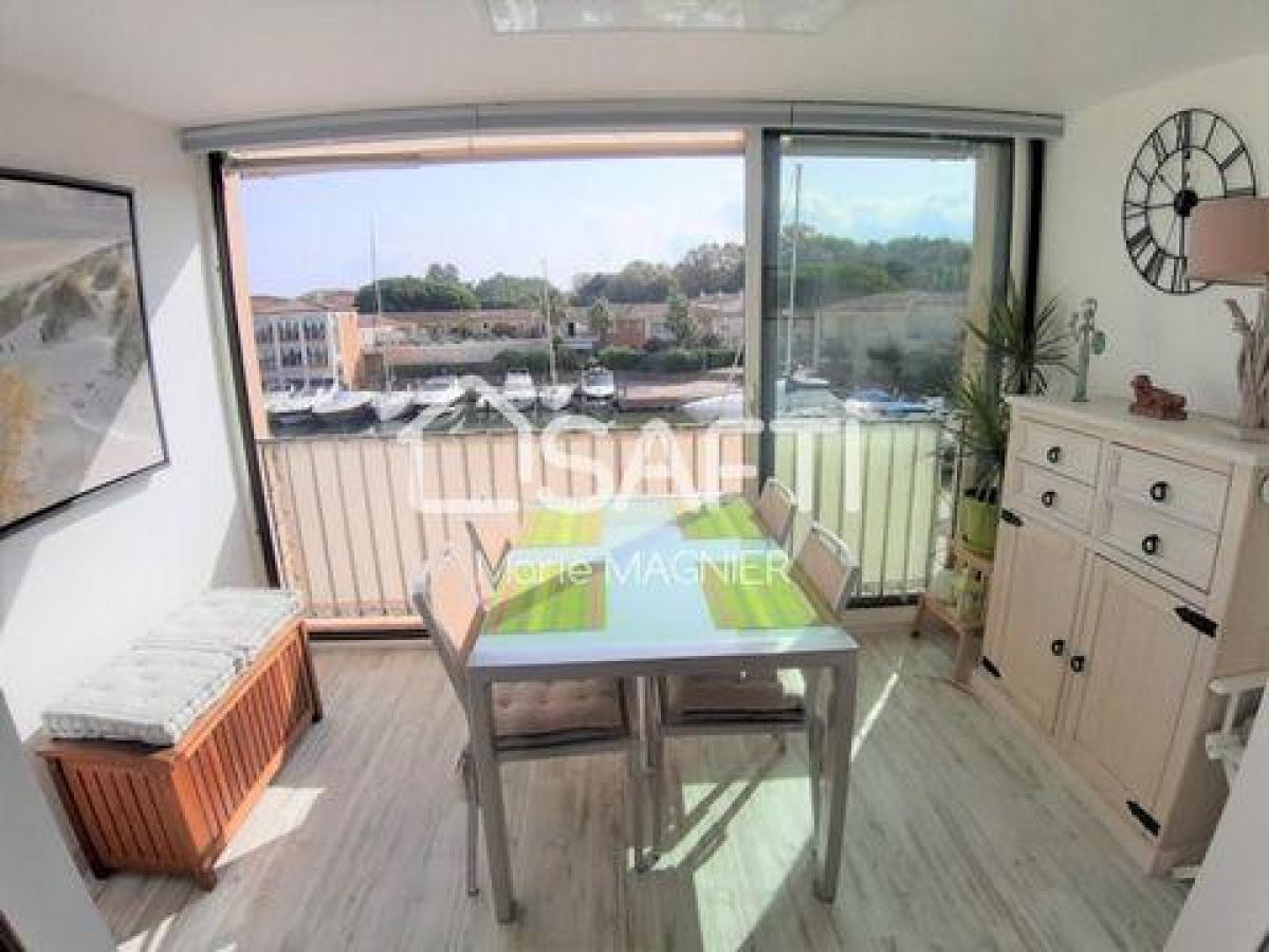Picture of Apartment For Sale in Cogolin, Provence-Alpes-Cote d'Azur, France