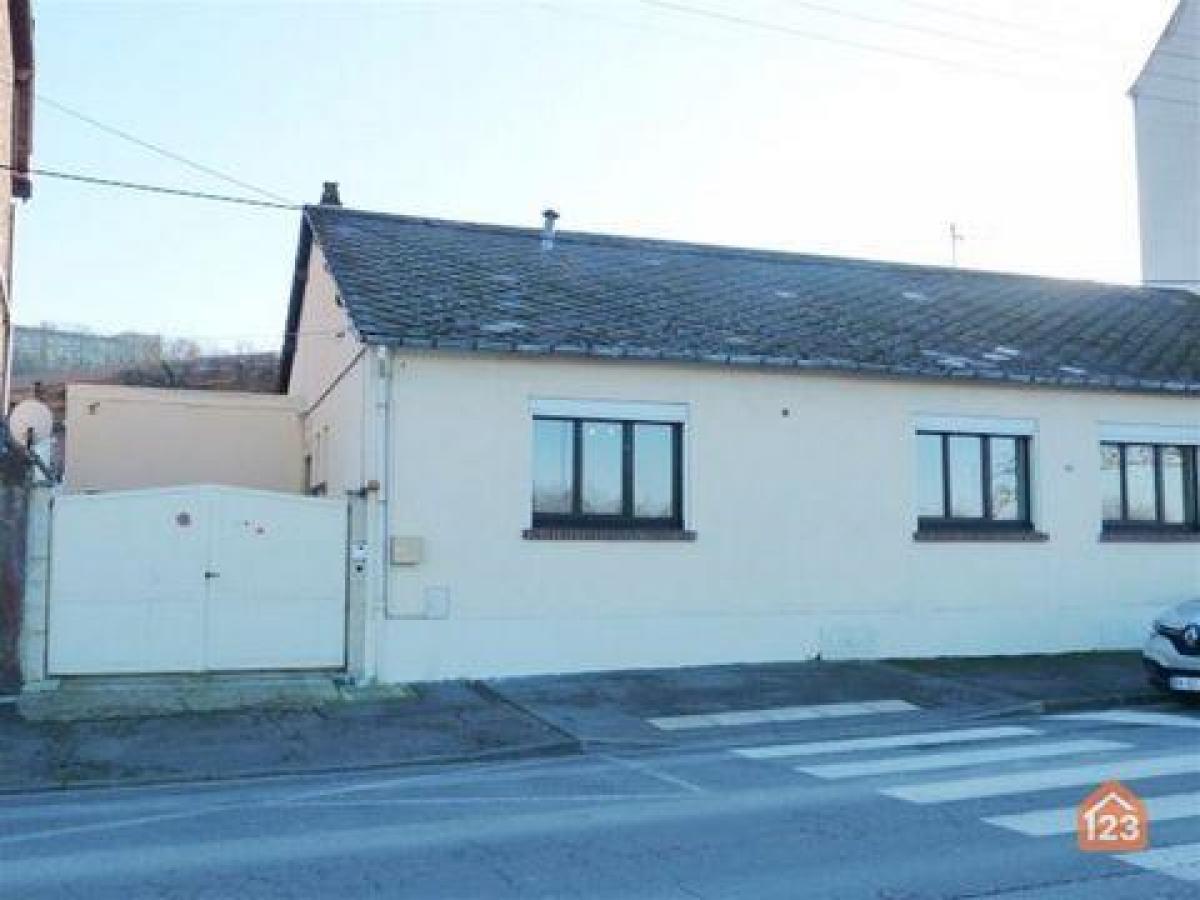 Picture of Home For Sale in Laon, Picardie, France