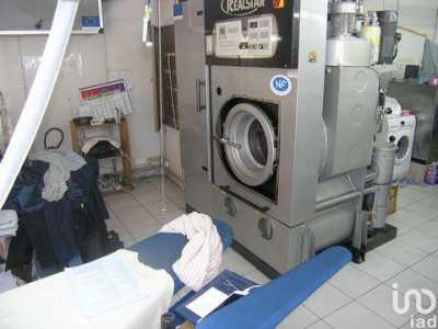 Office For Sale in Manosque, France