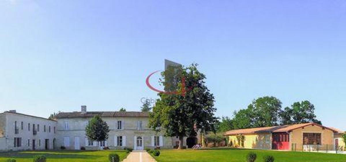 Picture of Home For Sale in Bordeaux, Aquitaine, France