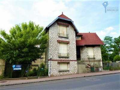 Home For Sale in Montargis, France